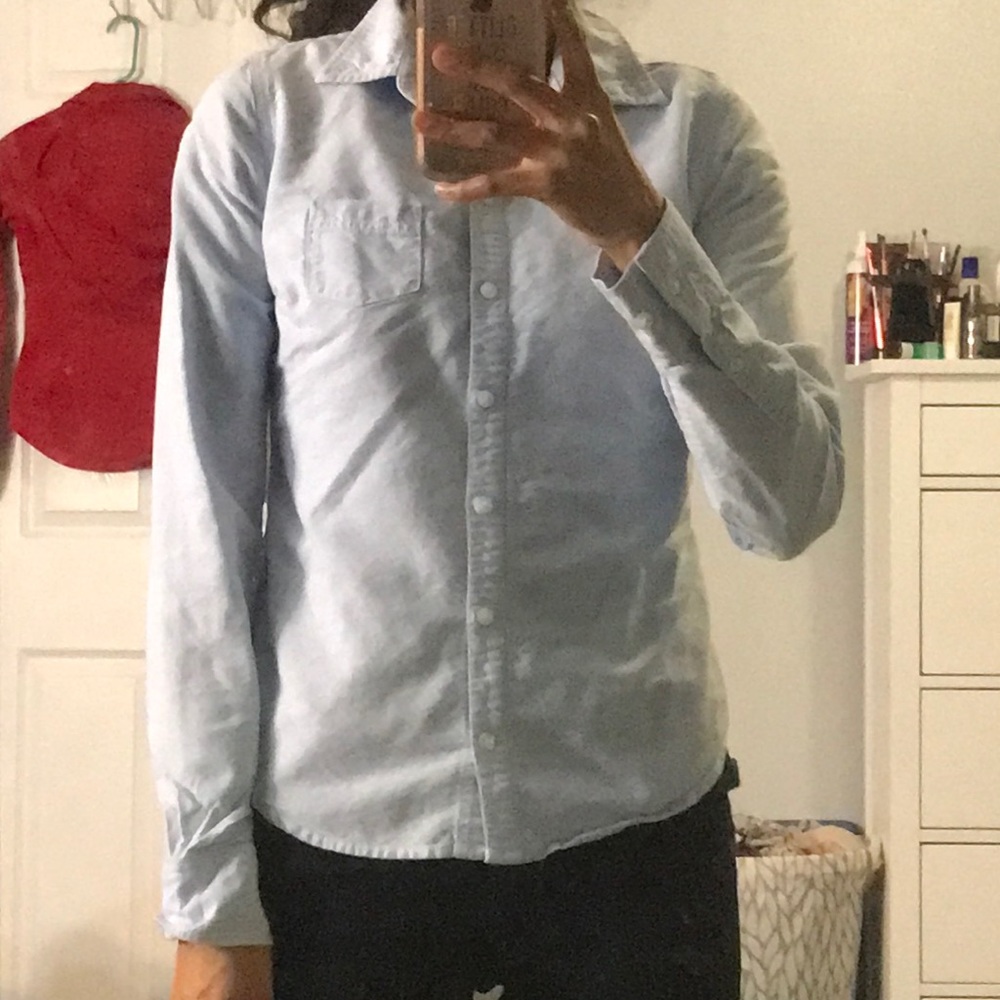 ⭐️3 for 10 ⭐️ 2 Preloved Button Down Shirts - Picture 8 of 8